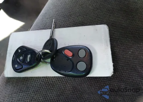 2003 GMC Sierra 1500 Sle from USA, damaged, VIN 2GTEC19V531319033